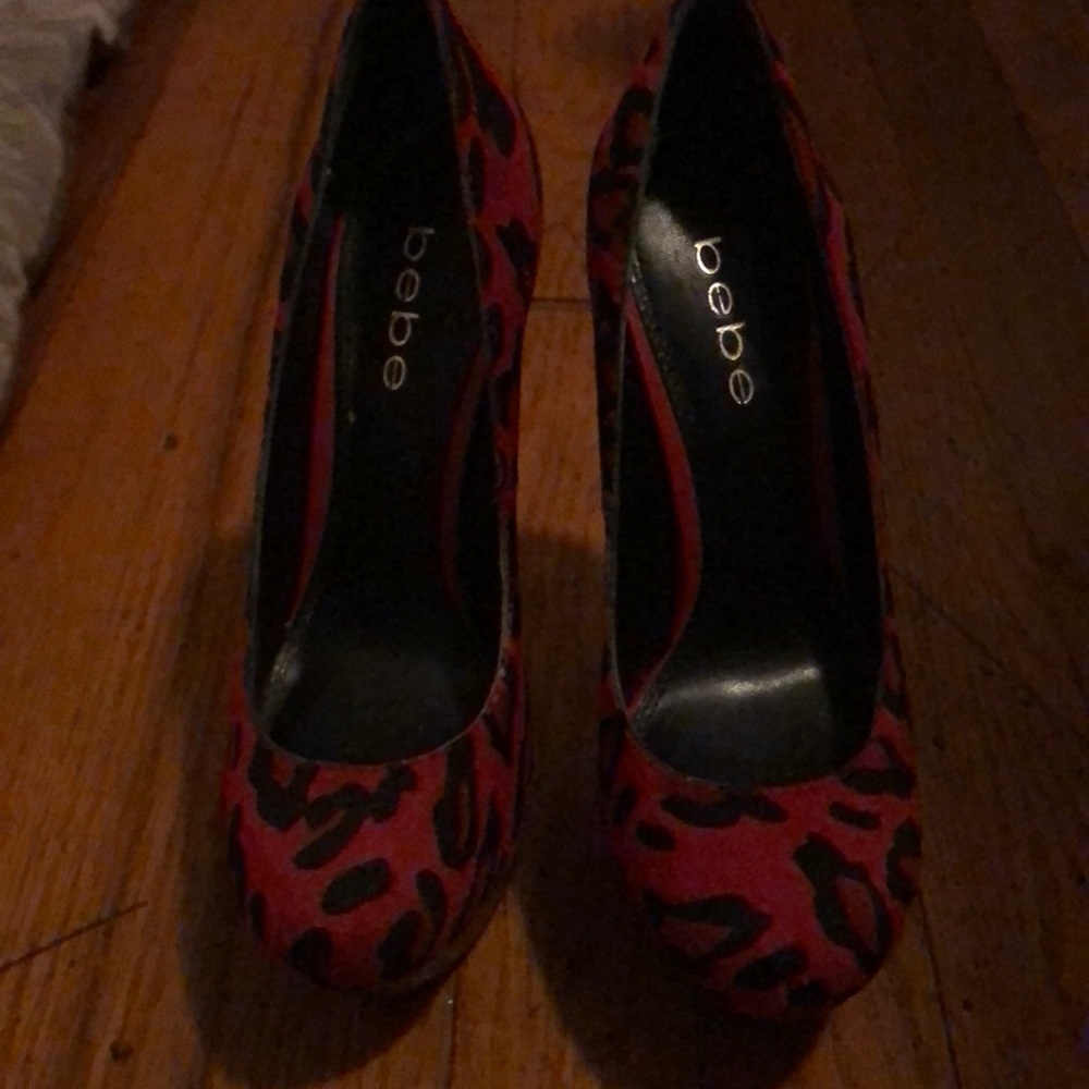 bebe Heels - Picture 3 of 8
